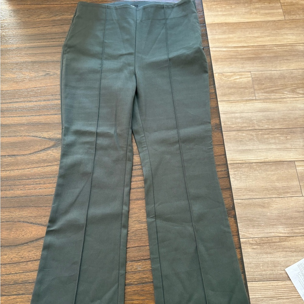 LOFT Gray Kick Crop Flare Slacks